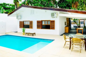 Casa Guarujá Piscina 2 min Praia Pernambuco